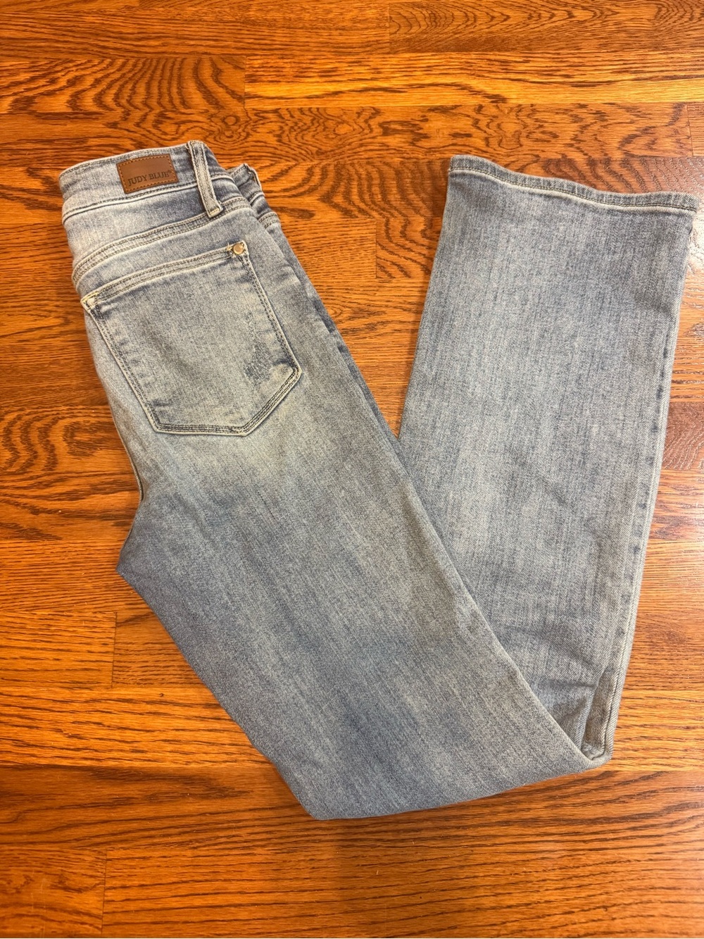 Judy Blue Los Angeles Boot Cut Light Wash Distressed Women’s 1/ 25 Denim Jeans